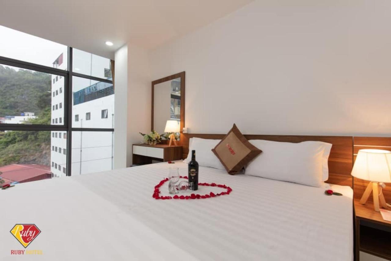 Ruby Hotel Cat Ba Dong Khe Sau Екстер'єр фото